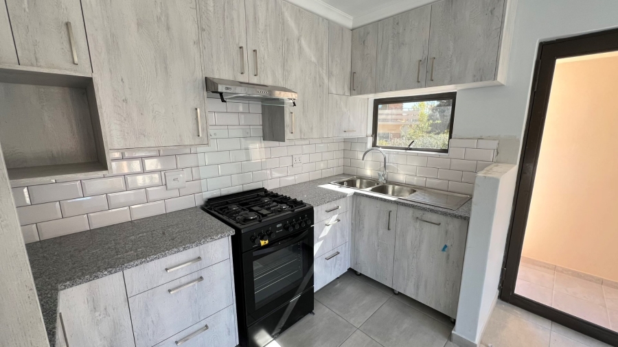 To Let 1 Bedroom Property for Rent in Langenhovenpark Free State